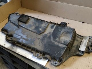 bontott RENAULT TRAFIC Felső Motorburkolat