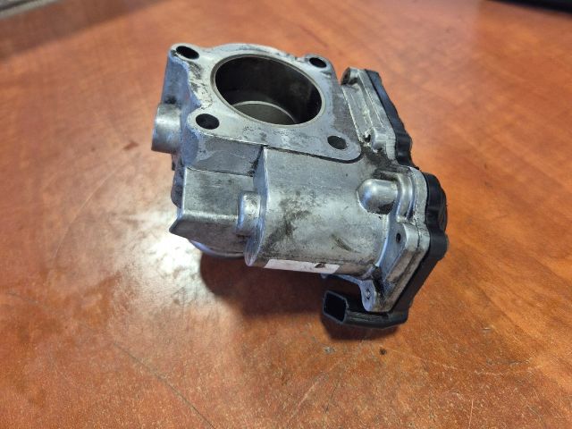 bontott RENAULT TRAFIC Fojtószelep (Elektromos)