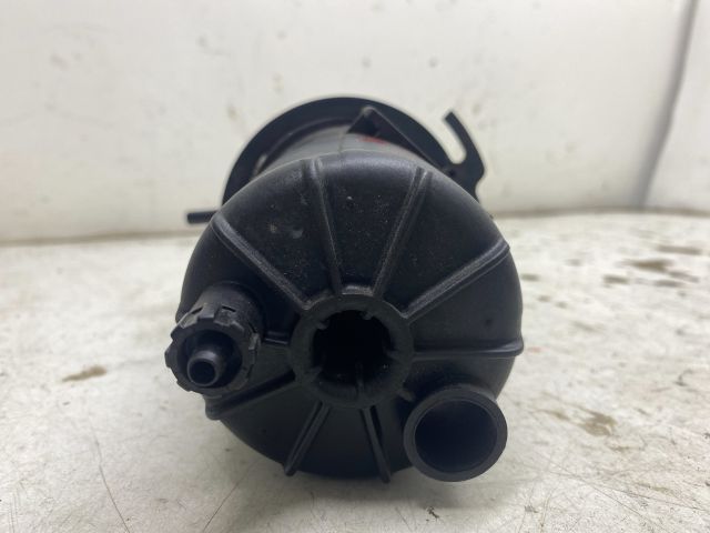 bontott RENAULT TRAFIC Gázolajszűrő Ház