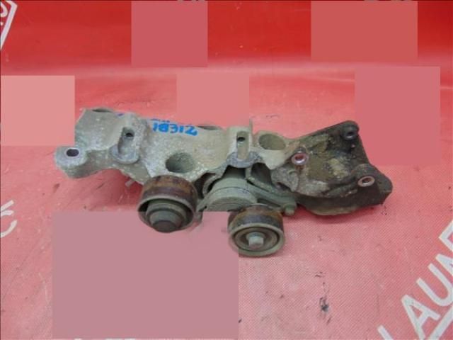 bontott RENAULT TRAFIC Generátor Tartó Bak