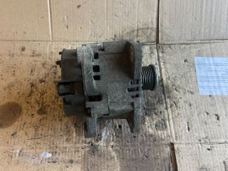 bontott RENAULT TRAFIC Generátor