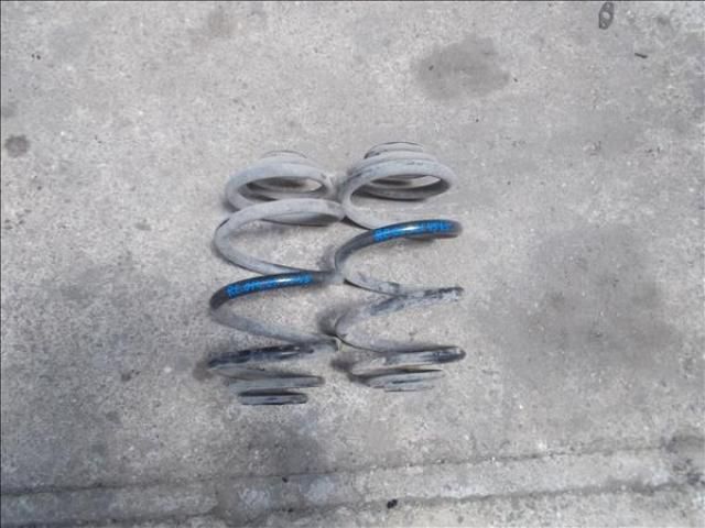 bontott RENAULT TRAFIC Hátsó Rugó