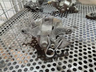 bontott RENAULT TRAFIC Jobb hátsó Féknyereg Munkahengerrel