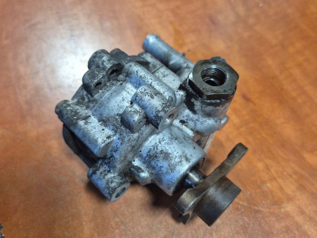 bontott RENAULT TRAFIC Kormányszervó Motor (Hidraulikus)