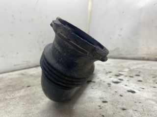 bontott RENAULT TRAFIC Légbeömlő Cső