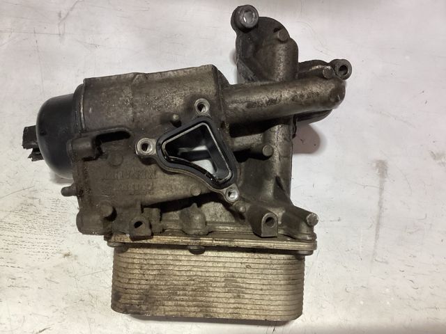 bontott RENAULT TRAFIC Olajszűrő Ház