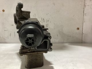 bontott RENAULT TRAFIC Olajszűrő Ház