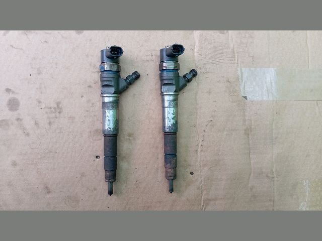 bontott RENAULT TRAFIC Porlasztó (1 db)