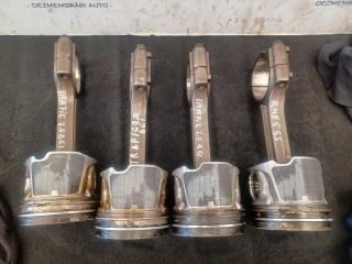 bontott RENAULT TRAFIC Dugattyú