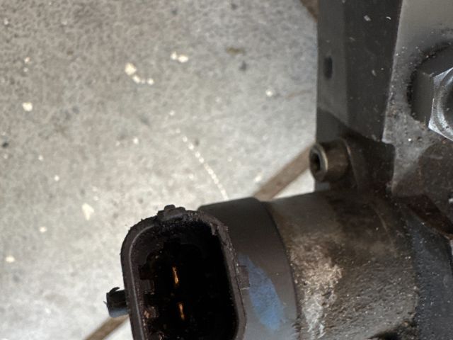 bontott RENAULT TRAFIC Nagynyomású Szivattyú