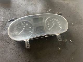 bontott RENAULT TRAFIC Kilométeróra