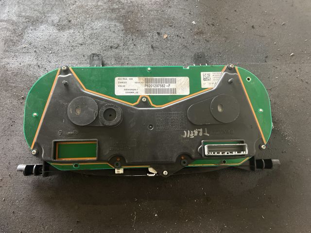 bontott RENAULT TRAFIC Kilométeróra