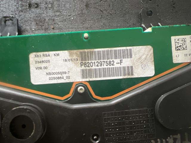 bontott RENAULT TRAFIC Kilométeróra