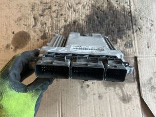 bontott RENAULT TRAFIC Motorvezérlő