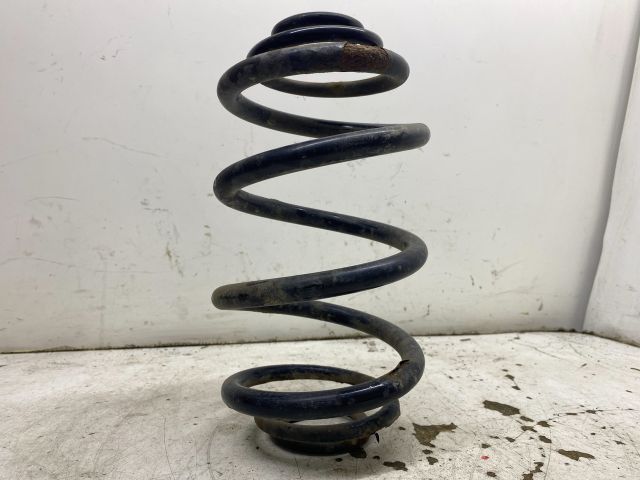 bontott RENAULT TRAFIC Jobb hátsó Rugó