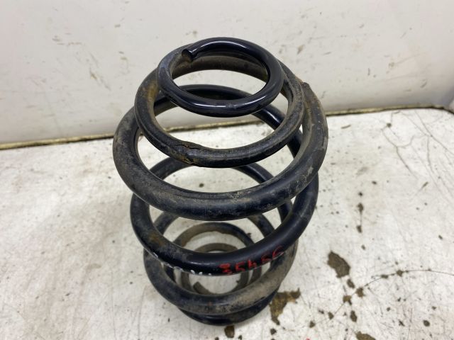 bontott RENAULT TRAFIC Jobb hátsó Rugó