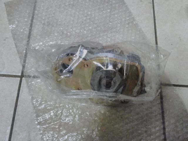 bontott RENAULT TRAFIC Vízpumpa