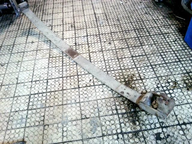 bontott RENAULT TRAFIC Hátsó Rugó