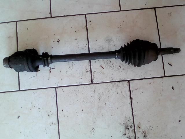 bontott RENAULT TRAFIC Jobb Féltengely