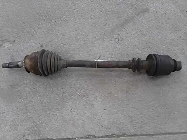 bontott RENAULT TRAFIC Bal Féltengely