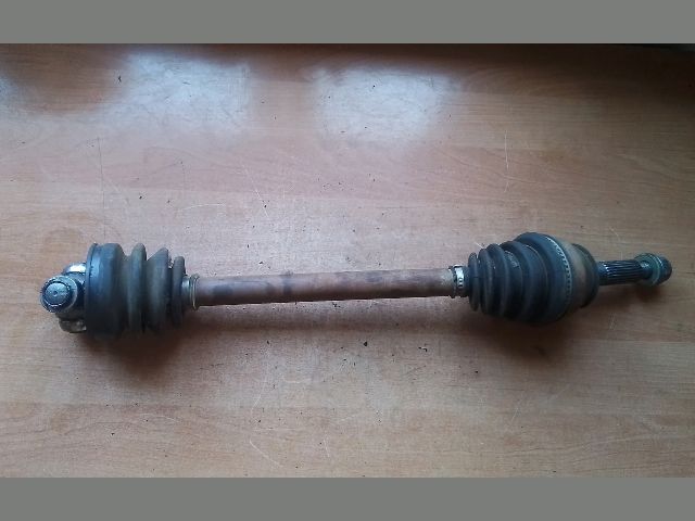 bontott RENAULT TRAFIC Bal Féltengely