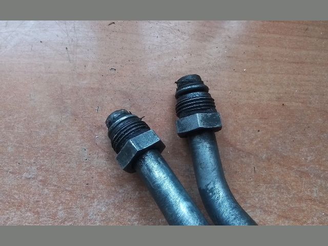 bontott RENAULT TRAFIC Vízcső