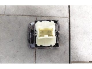 bontott RENAULT TRAFIC Ablakemelő Kapcsoló Négyes / Kettes