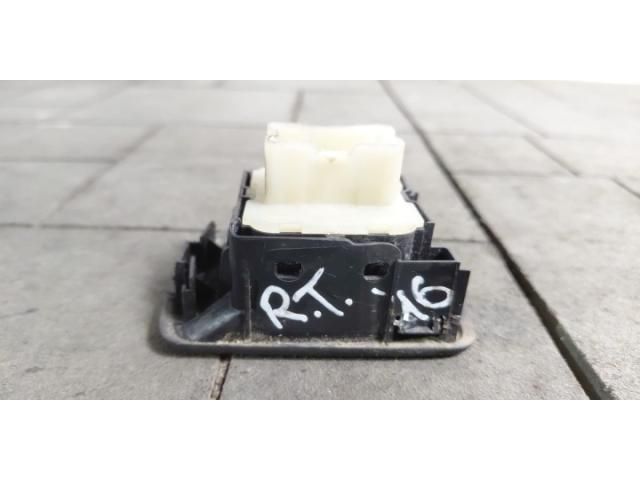 bontott RENAULT TRAFIC Ablakemelő Kapcsoló Négyes / Kettes