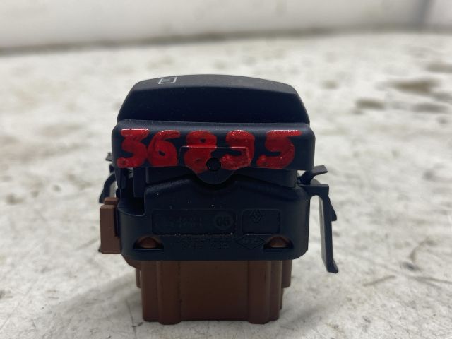 bontott RENAULT TRAFIC Ablakfűtés Kapcsoló