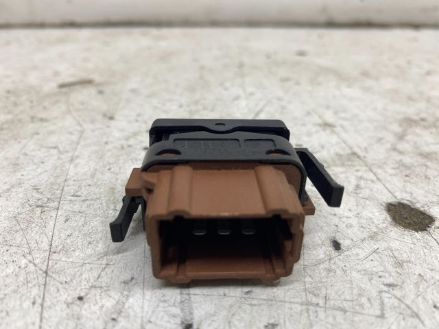 bontott RENAULT TRAFIC Ablakfűtés Kapcsoló