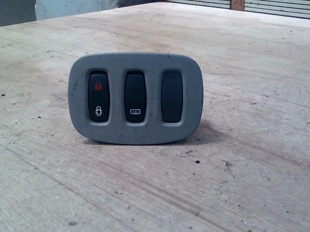 bontott RENAULT TRAFIC Ablakfűtés Kapcsoló