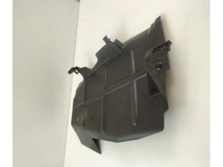 bontott RENAULT TRAFIC Alsó Hűtőburkolat