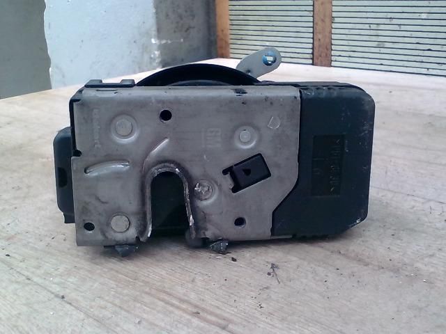 bontott RENAULT TRAFIC Bal Csomagtérajtó Zárszerkezet