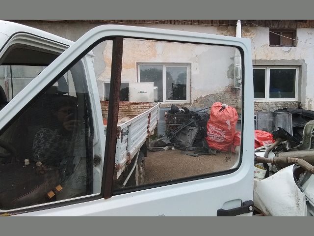 bontott RENAULT TRAFIC Bal első Ablak