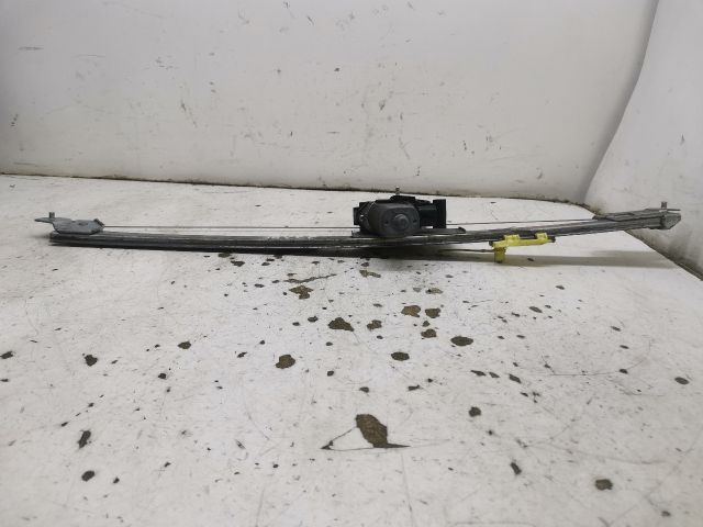 bontott RENAULT TRAFIC Bal első Ablakemelő Szerkezet (Elektromos)