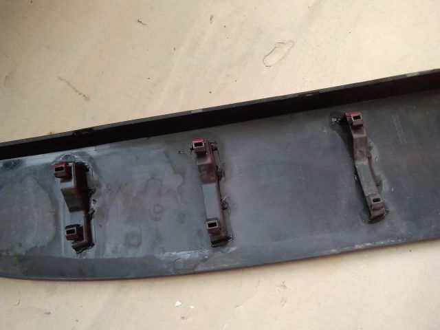 bontott RENAULT TRAFIC Bal első Ajtó Díszléc