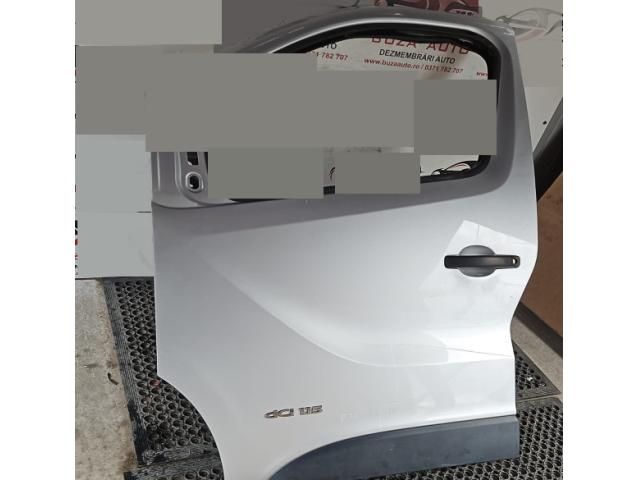 bontott RENAULT TRAFIC Bal első Ajtó (Üres lemez)