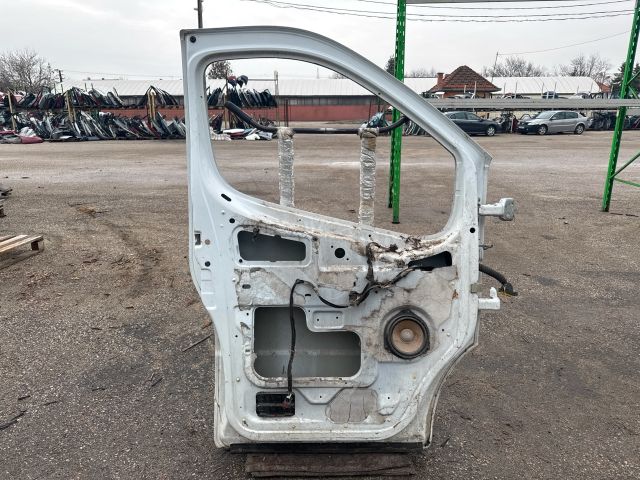 bontott RENAULT TRAFIC Bal első Ajtó (Üres lemez)