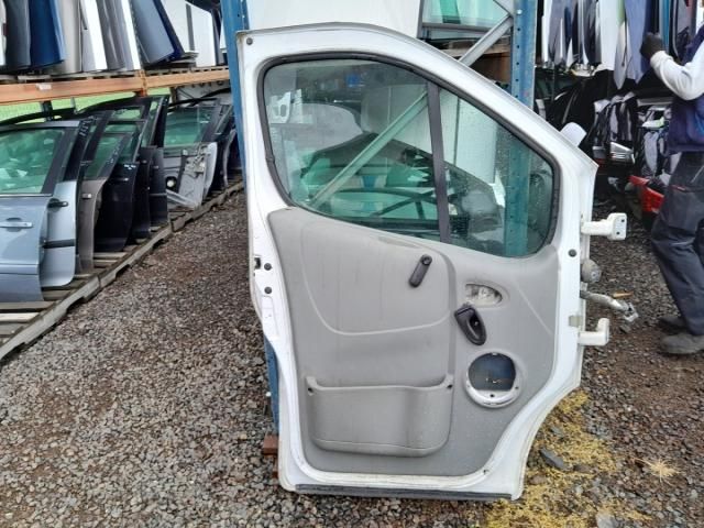 bontott RENAULT TRAFIC Bal első Ajtó (Üres lemez)