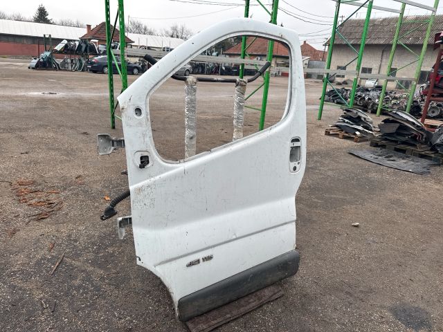 bontott RENAULT TRAFIC Bal első Ajtó (Üres lemez)