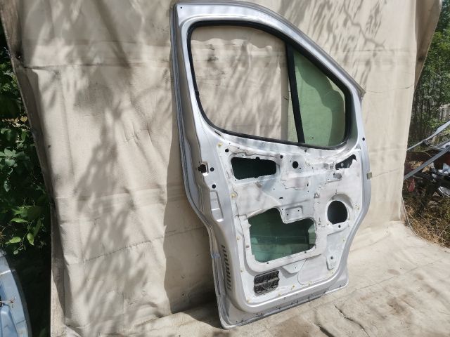 bontott RENAULT TRAFIC Bal első Ajtó (Üres lemez)