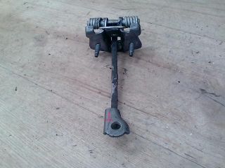 bontott RENAULT TRAFIC Bal első Ajtóhatároló