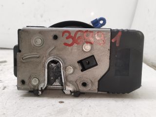 bontott RENAULT TRAFIC Bal első Ajtózár