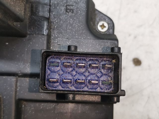 bontott RENAULT TRAFIC Bal első Ajtózár