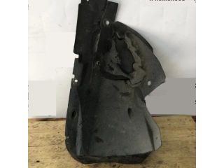 bontott RENAULT TRAFIC Bal első Dobbetét (Kerékjárati, Műanyag)