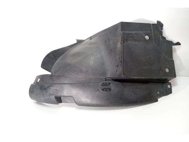 bontott RENAULT TRAFIC Bal első Dobbetét (Kerékjárati, Műanyag)