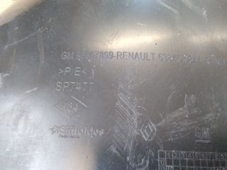 bontott RENAULT TRAFIC Bal első Első Dobbetét (Kerékjárati, Műanyag)