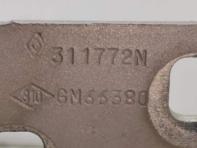 bontott RENAULT TRAFIC Bal első Felső Zsanér