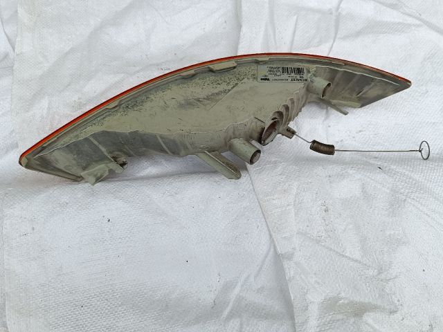 bontott RENAULT TRAFIC Bal első Irányjelző