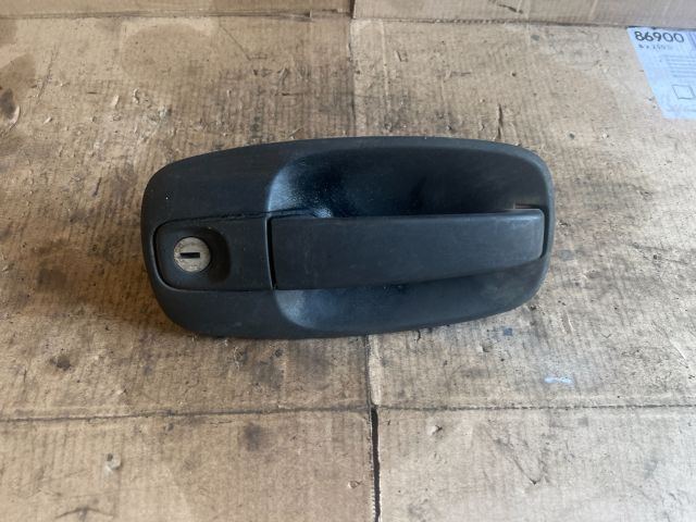 bontott RENAULT TRAFIC Bal első Külső Kilincs